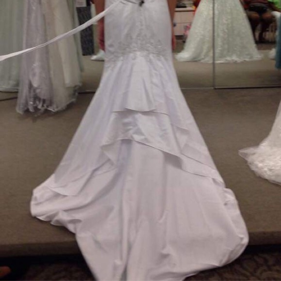 Sz 4 Wedding Dress - Picture 3 of 4